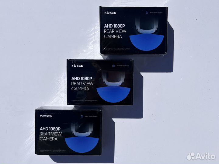 Камера заднего вида Teyes AHD 1080