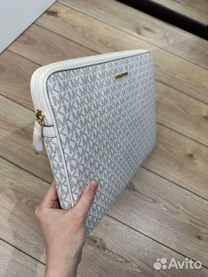 Чехол для ноутбука оригинал Michael kors