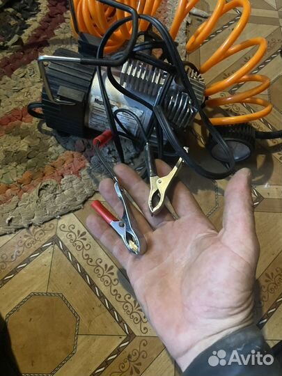 Компрессор автомобильный