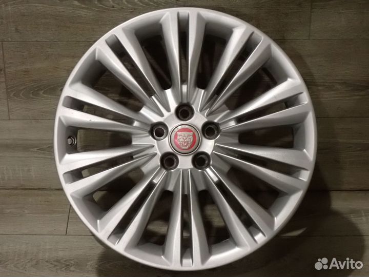 Комплект оригинальных дисков Jaguar XF R19