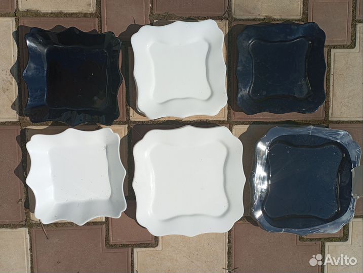 Наборы тарелок