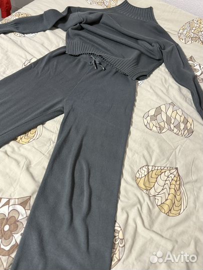 Костюм женский теплый