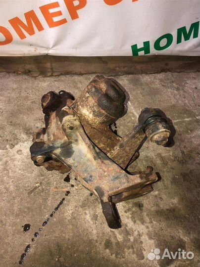 Рулевой редуктор,сошка Toyota Coaster-Тойота Коас