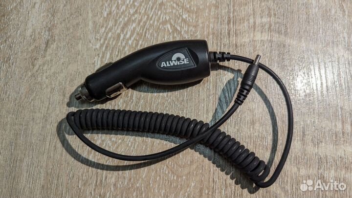 Автомобильная зарядка Nokia 3,5мм