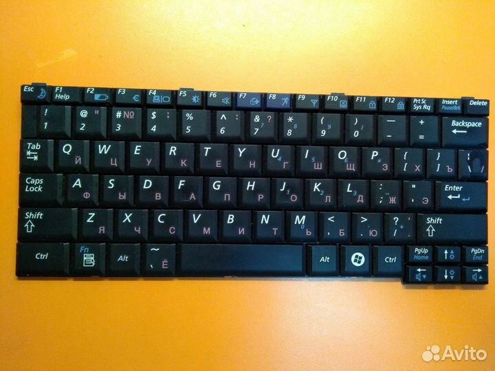 Б/У Клавиатура для ноутбука Samsung
