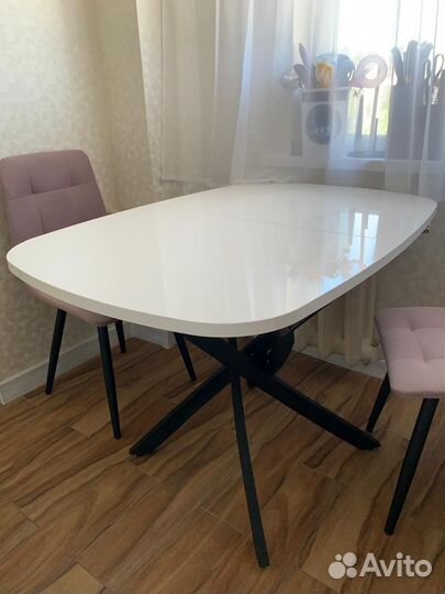 Кухонный стол