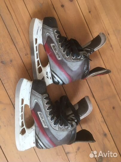 Коньки хоккейные