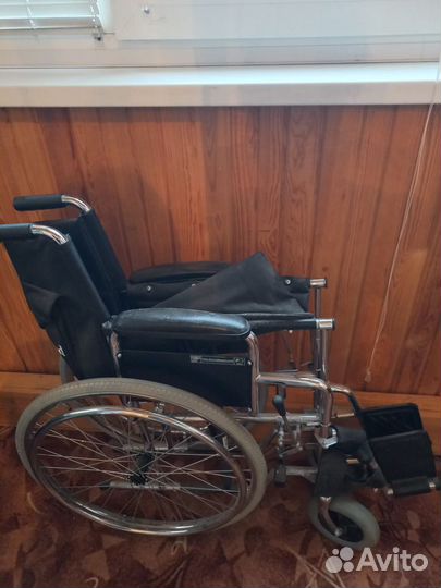 Инвалидная коляска новая