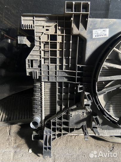 Вентилятор в сборе с радиатором Renault Duster 1.5