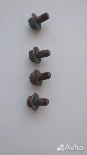 Болты крепления ножей ледобура Mora
