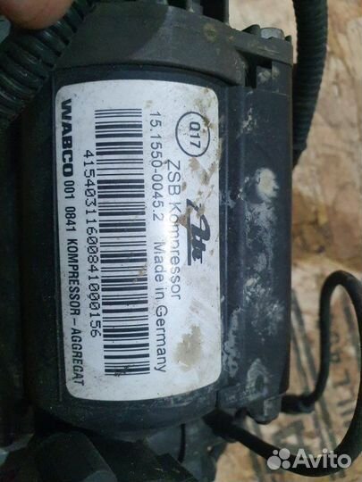 Компрессор пневмоподвески Audi A8 D3 4.2 BVJ