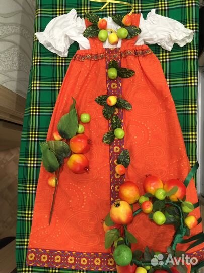 Русские народные костюмы, русский сарафан