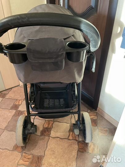 Прогулочная коляска joie