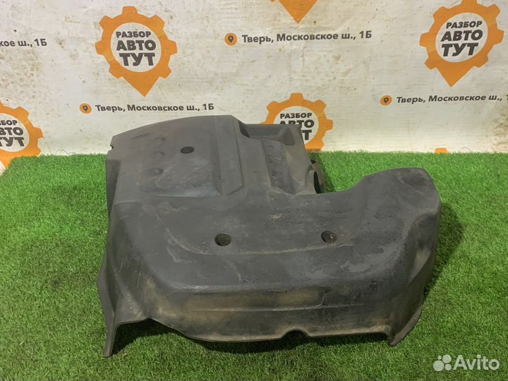 Декоративная крышка двигателя Chevrolet Niva