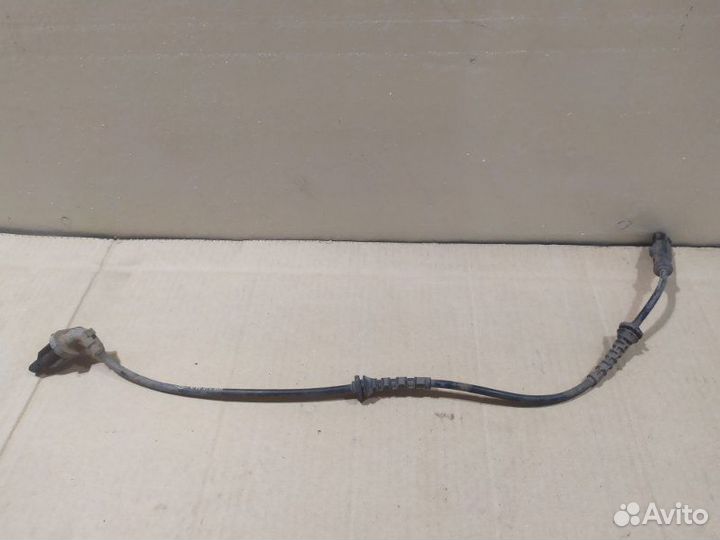 Датчик abs задний правый Nissan Almera G15 K4M