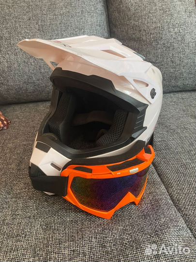 Мотошлем кроссовый бу