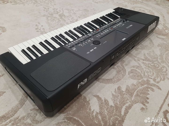 Korg PA600