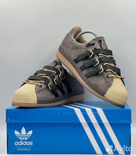 Кроссовки женские Adidas Superstar