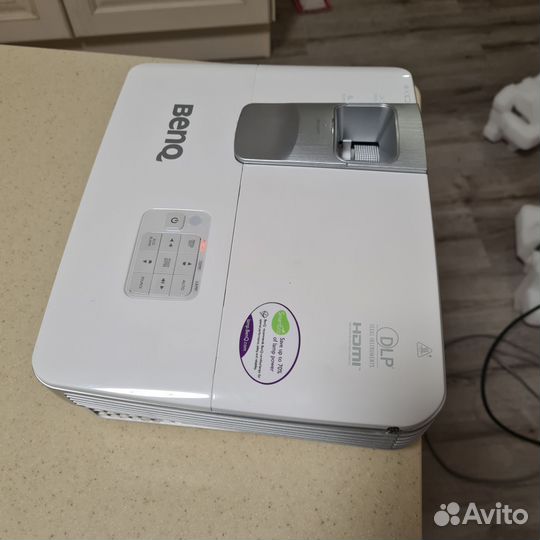 Проектор benq W1070