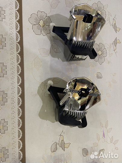 Запчасти на фару volkswagen tiguan 2 правый