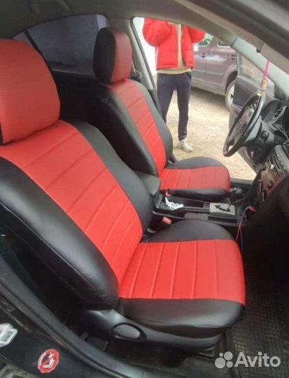 Чехлы на Peugeot 308
