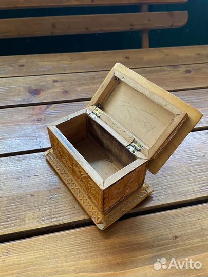 Шкатулка для украшений дерево