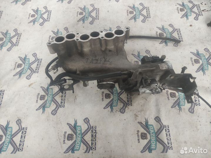 Коллектор впускной Ford Taurus