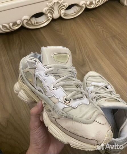 Кроссовки adidas raf simons ozweego