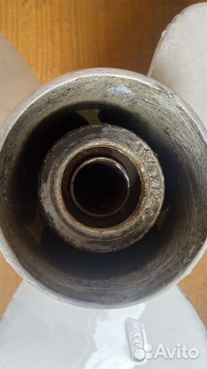 Винт yamaha 11 3/8 x12 g