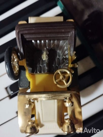 Машинка-сувенир СССР