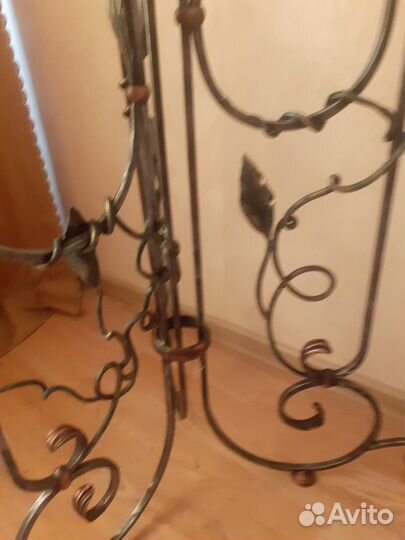 Подставка для цветов напольная