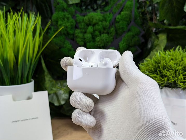 Apple AirPods Pro 2 (чехол + гарантия)