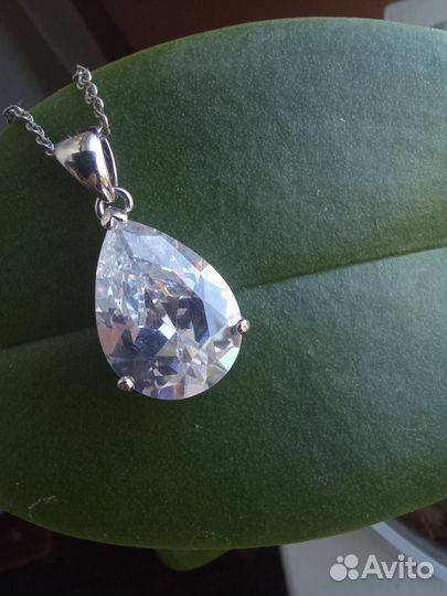 Подвеска Капелька