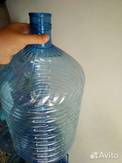 19л Пластиковые бутыли из-под питьевой воды пустые