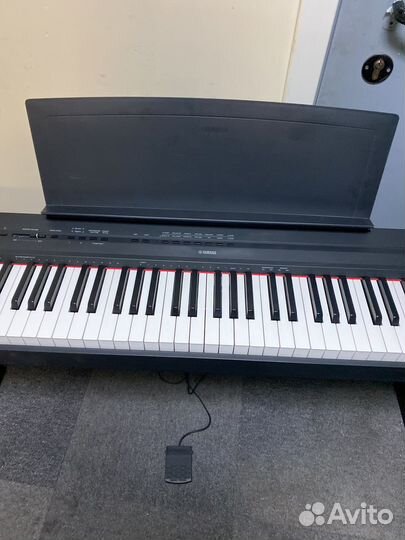 Цифровое пианино yamaha p115 +стойка