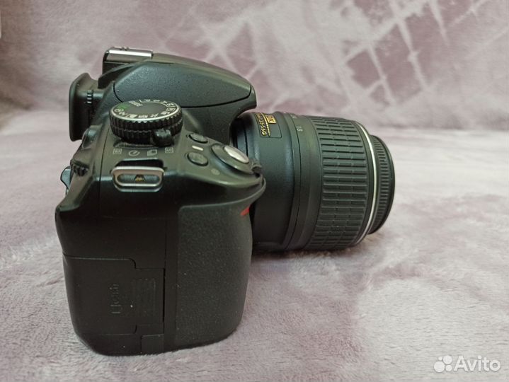 Nikon d3100 kit 18-55vr в идеале комплект