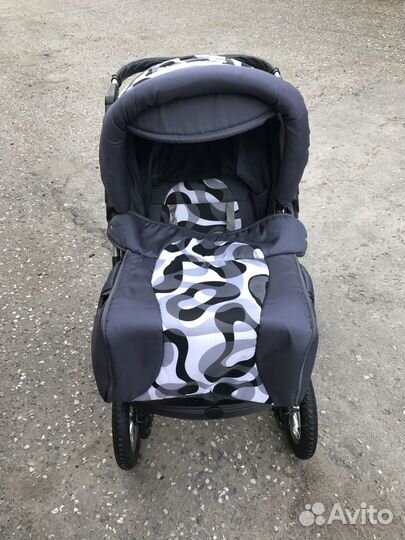 Коляска 2 в 1 на надувных колёсах