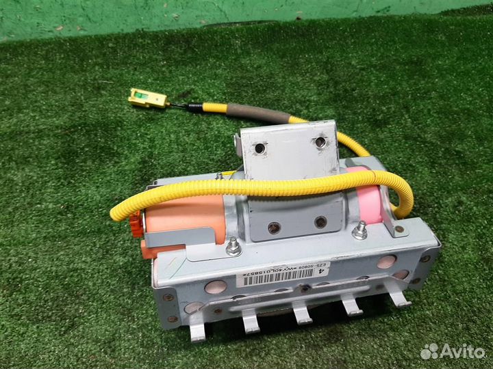 Подушка безопасности в торпедо Subaru Legacy/ Out