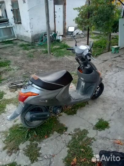 Скутер suzuki lets 5
