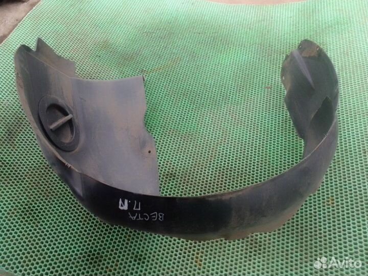 Подкрылок передний правый LADA Vesta 21179 2018