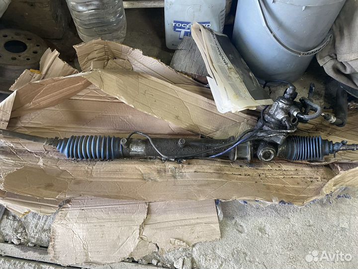 Рулевая рейка toyota chaser gx81
