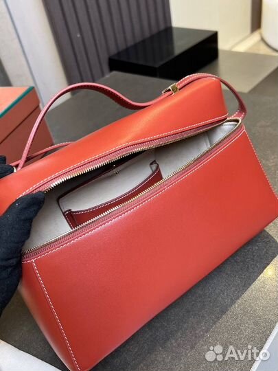 Сумка женская Loro Piana из кожи