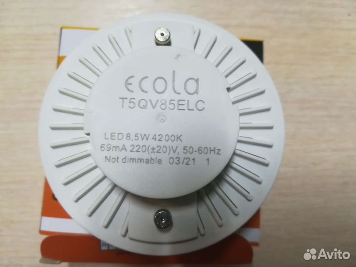 Светодиодная лампа GX53