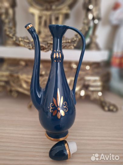 Фарфоровый кувшин винтаж