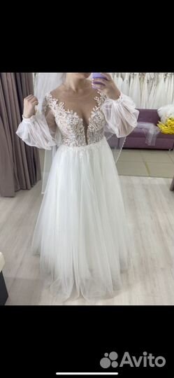 Платье свадебное