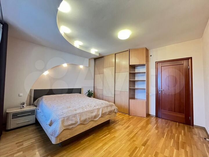 3-к. квартира, 94,7 м², 9/9 эт.