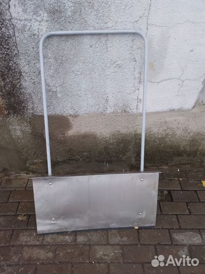 Скребок для снега