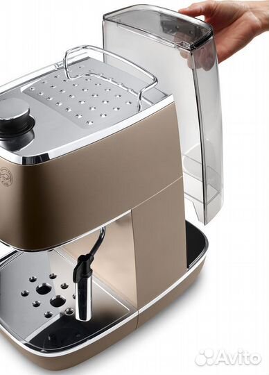 Кофеварка рожкового типа DeLonghi