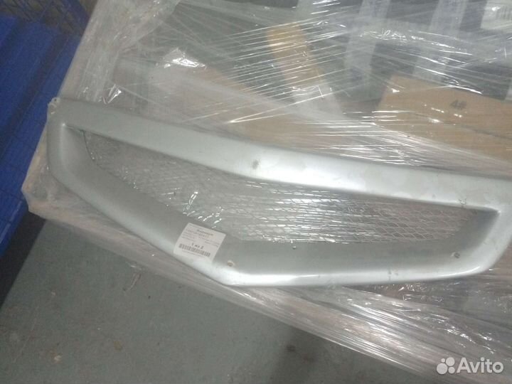 Бампер от Хонды accord 7