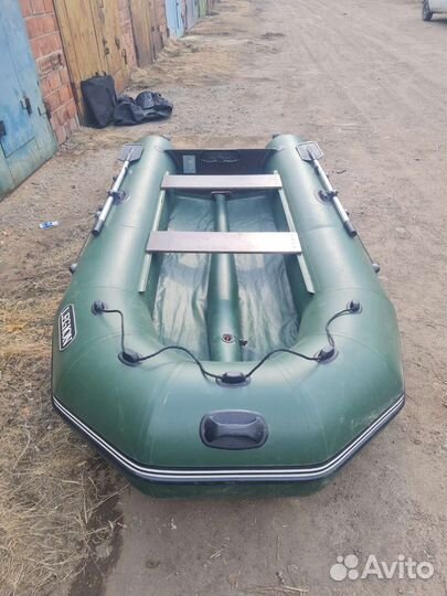Надувная лодка